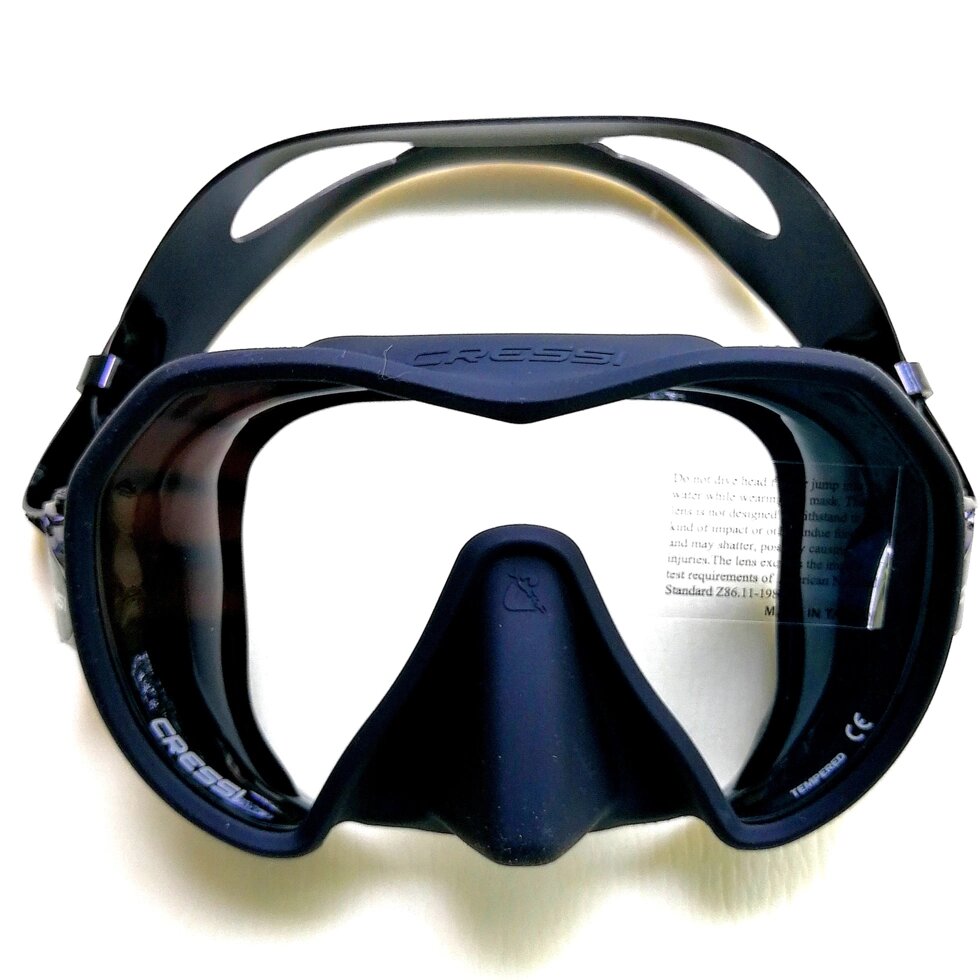Безрамна маска Cressi Z1 для плавання модель 2021 року від компанії Магазин Calipso dive shop - фото 1