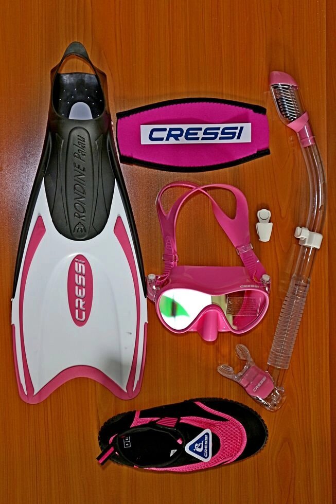 Набір для плавання Cressi: маска + трубка "суха" + ласти від компанії Магазин Calipso dive shop - фото 1