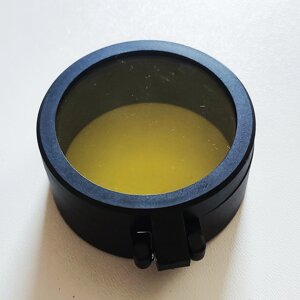 Жовтий з'ємний фільтр для ліхтарів у гумовій бленді D30-69 мм