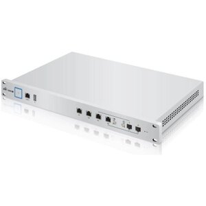 Ubiquiti UniFi Security Gateway Pro 4 (USG-PRO-4)