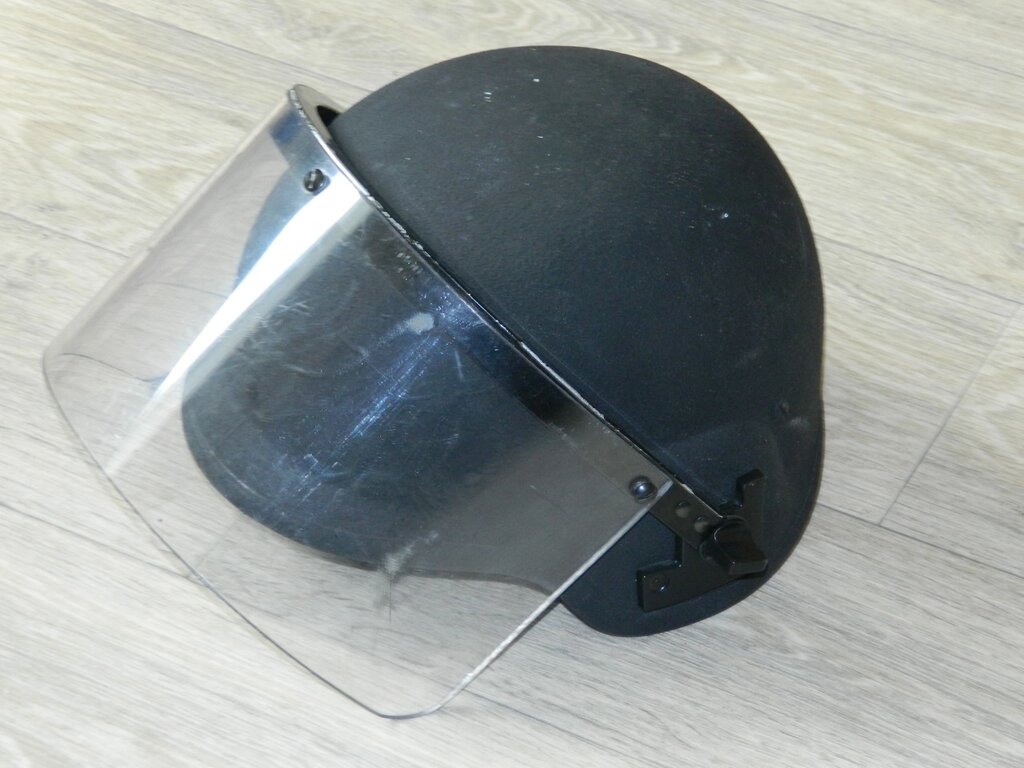 Балістичний шолом Gentex Law Enforcment Helmet з балістичним пострілом від компанії Магазин "Голіаф" - фото 1