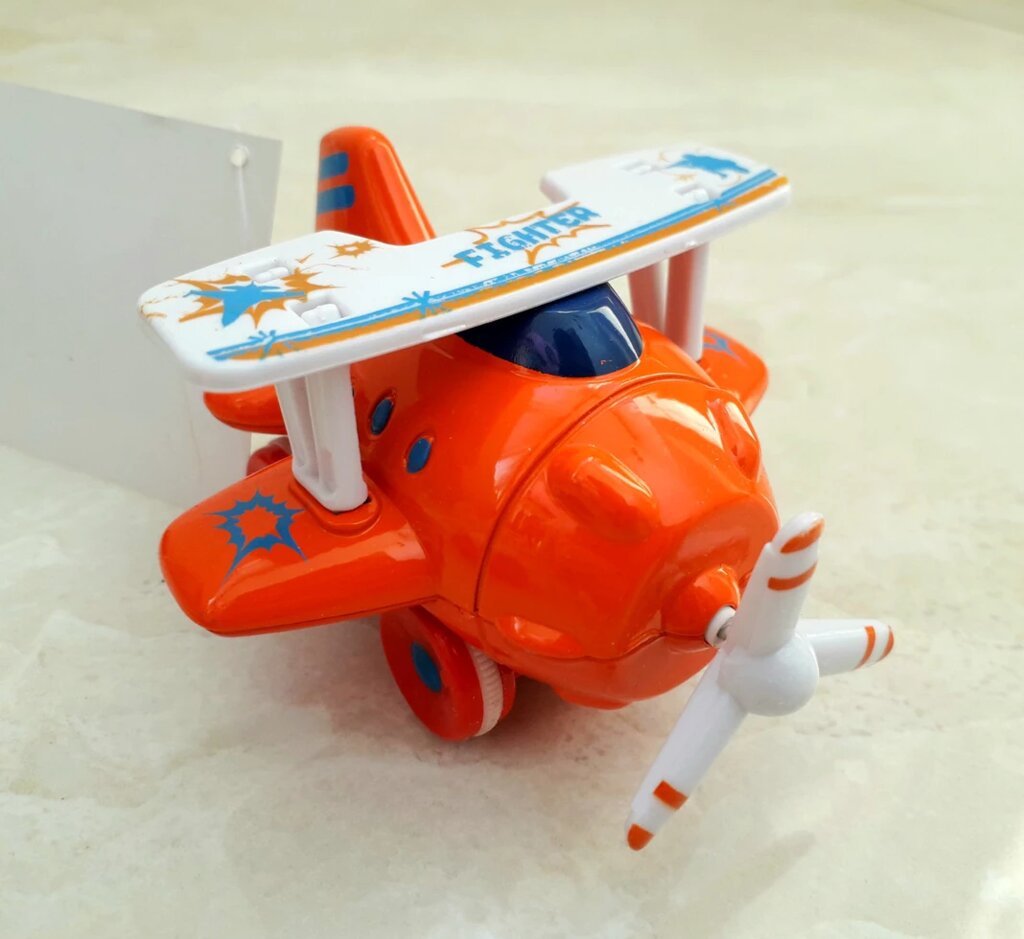 Іграшка Літак інерційний металевий "Веселі друзі" від компанії Магазин "Голіаф" - фото 1