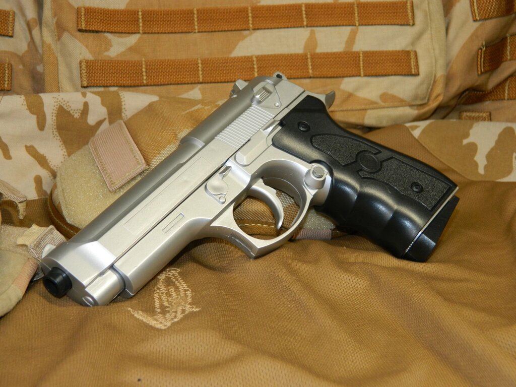 Іграшкова пістолет "Beretta 92" Galaxy G. 052 Premium Class від компанії Магазин "Голіаф" - фото 1