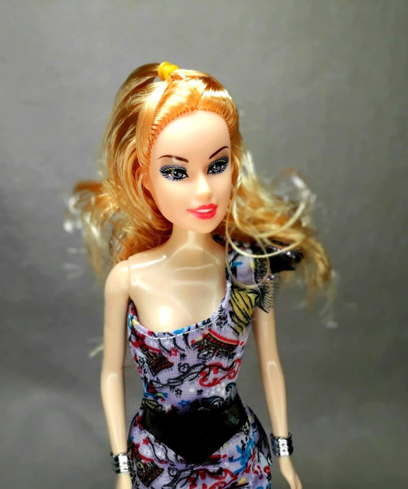 Кукла коллекционная в коробке "Фотомодель Fashion girl" ZR-051 ##от компании## Магазин  "Голиаф" - ##фото## 1
