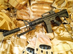 Іграшковий автомат М16 (М4А1) на пластикових кульках з лазером і сошками