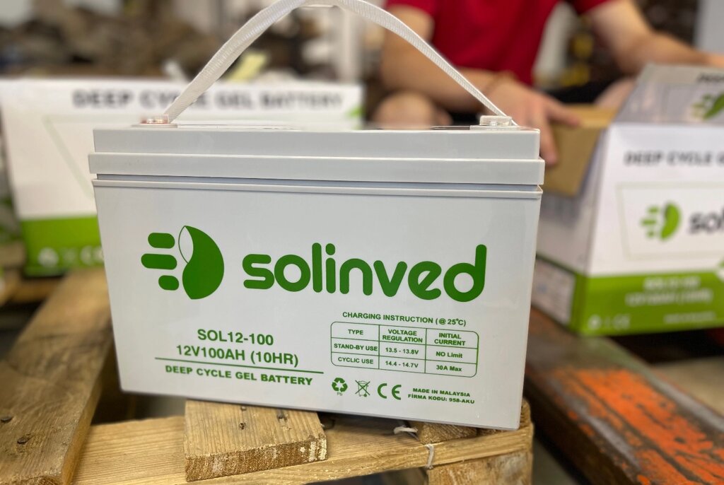 Акумуляторна батарея SOLINVED 100-12 GEL 12V 100 Ah (330 x 173 x 218), 30.4 kg Grey Q1/48 від компанії Price Killer - фото 1