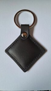 Безконтактний брелок IC MIFARE 13,56 МГц (MF-Leather ) в шкіряному чохлі, колір коричневий