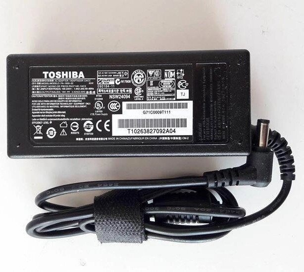 Блок Живлення Зарядка для Ноутбука TOSHIBA 19v 3.42a 65W штекер 5.5 на 2.5 (ОРИГІНАЛ) від компанії Магазин "Astoria-gold" - фото 1