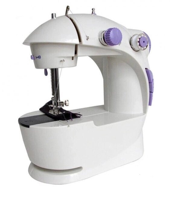 Мінішвейна машинка з підсвіткою Sewing Machine 201 4 в 1 з педаллю від компанії Магазин "Astoria-gold" - фото 1