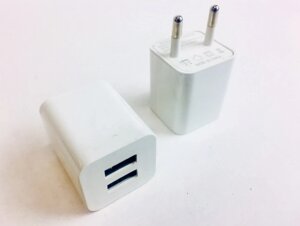 Зарядний пристрій USB адаптер білий 2usb 2,1A кубик