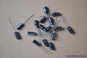 Електролітичні конденсатори 1 мкф x 50 В - 11x5 мм 105 ° C