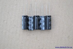 Електролітичні конденсатори 1000 мкФ x 25 В - 20x13 мм 105 ° C
