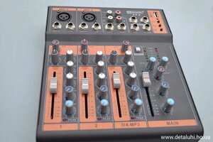 Портативний 4-канальний мікшерний пульт