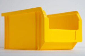 Ящик 701 (230х145х125 мм) для метизів жовтий пластиковий преміум