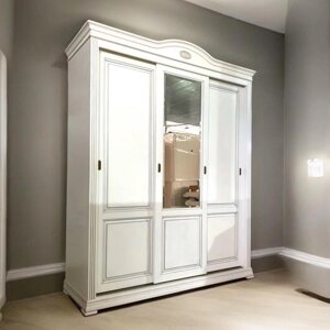 Біла шафа купе Софія з дерева на замовлення