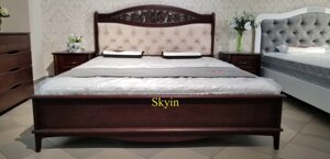 Ліжко Славія з різьбленням у класичному стилі з дерева