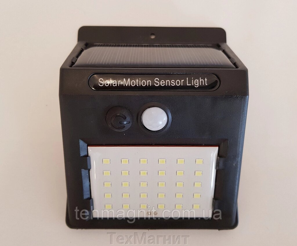 Світильник з датчиком руху настінний Solar Motion Sensor Light Led 30 від компанії ТехМагніт - фото 1