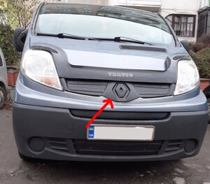 Зимова верхня накладка на решітку 2001-2007, Глянцева Renault Trafic 2001-2015 - Заглушка радіатора Рено Трафік