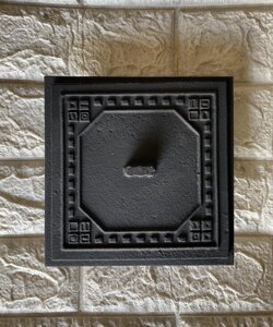 Сажетруска "Модерн", дверцята для чищення, сажна заслінка для печі, каміна (170х170 мм)