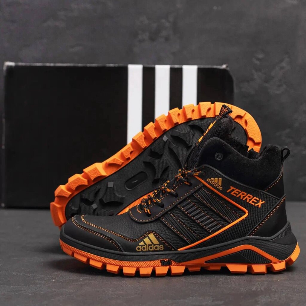 Дитячі підліткові зимові шкіряні черевики Adidas Winter 522 Terrex Orange чорні від компанії Магазин Смарт-Тайм - фото 1