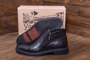 Чоловічі зимові шкіряні черевики Van Kristi 155 два замки чорні