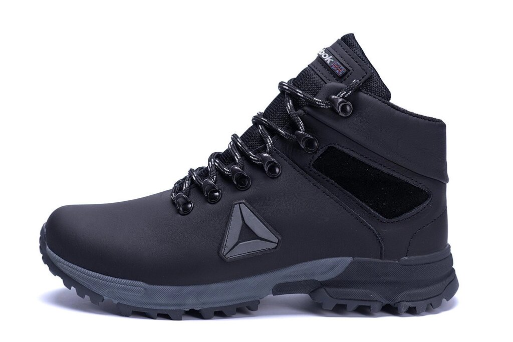 Чоловічі зимові шкіряні черевики Reebok Black W R1 - акції