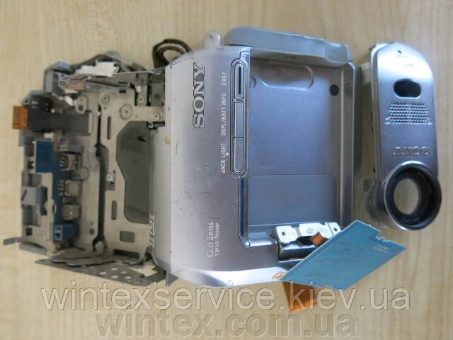 SONY DCR-HC40E Відеокамера від компанії Сервісний центр WINTEX - фото 1