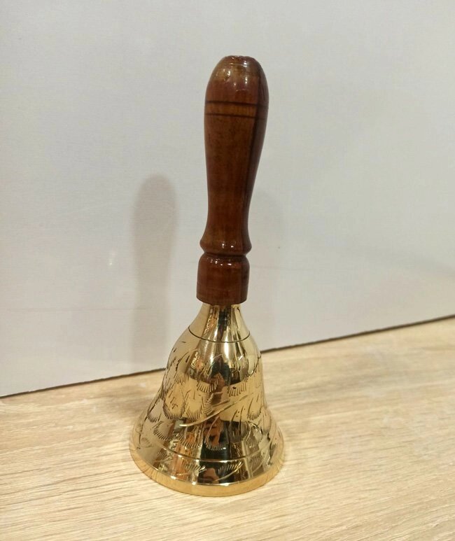 Церковний дзвін в руку 17.5см (ручка з дерева) від компанії Церковна крамниця "Покрова" - церковне начиння - фото 1