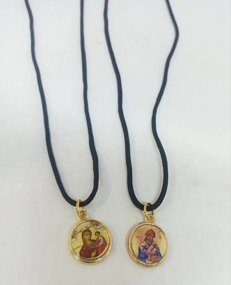 Двосторонній кулон із зображенням "Святого Спиридона та Богородиці" (Греція) від компанії Церковна крамниця "Покрова" - церковне начиння - фото 1