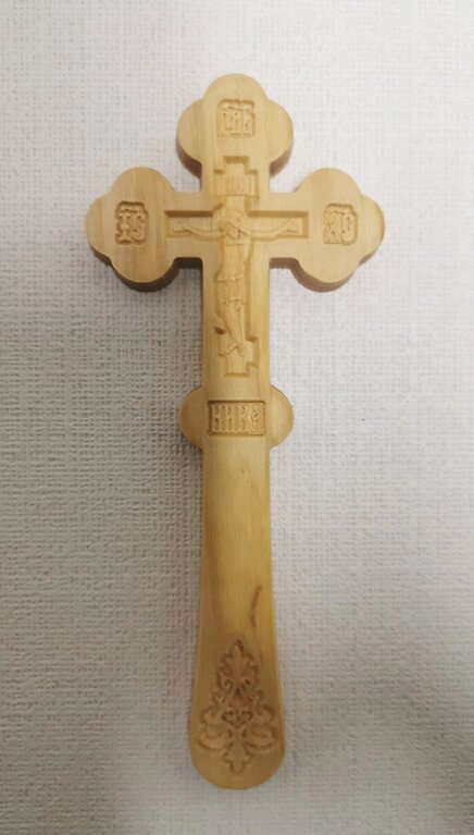 Хрест малий різьбленій в руку 75 * 192см від компанії Церковна крамниця "Покрова" - церковне начиння - фото 1