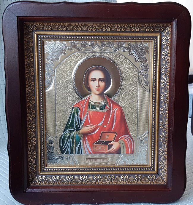 Ікона Пантелеймона Цілітеля на дарунок 23 * 26см від компанії Церковна крамниця "Покрова" - церковне начиння - фото 1