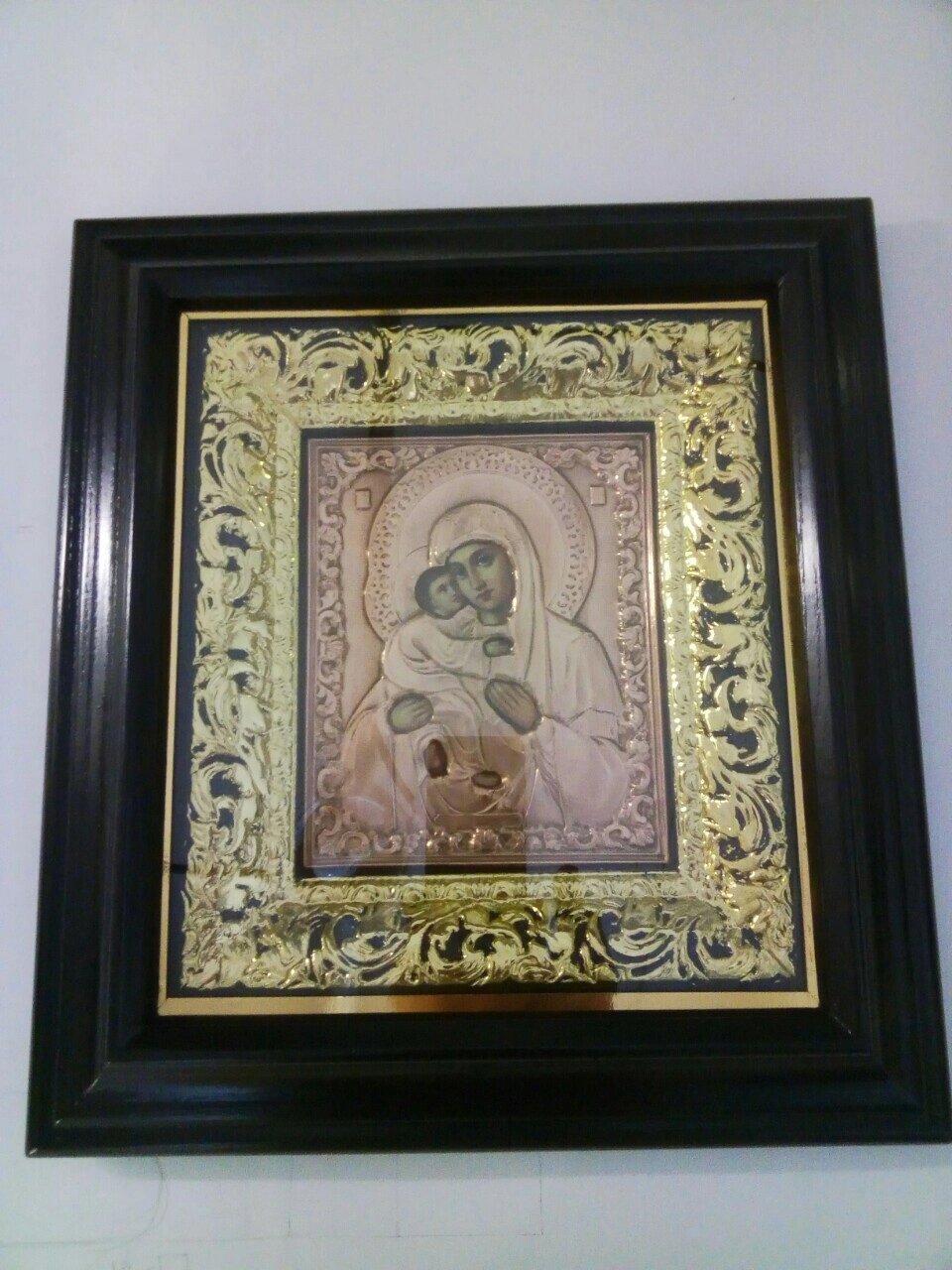Ікона Пресвятої Богородиці на подарунок 40х43см від компанії Церковна крамниця "Покрова" - церковне начиння - фото 1