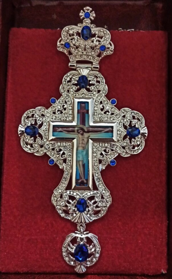 Нагородній хрест з камінням з покриття під срібло (білий) від компанії Церковна крамниця "Покрова" - церковне начиння - фото 1