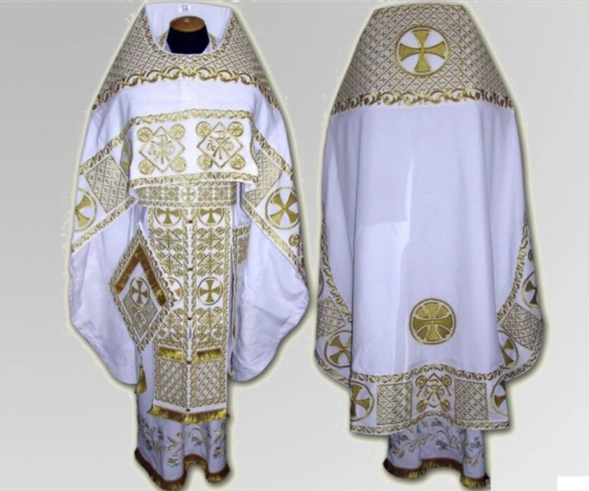 Облачення и ризи священика з вишивкою на оксаміті від компанії Церковна крамниця "Покрова" - церковне начиння - фото 1