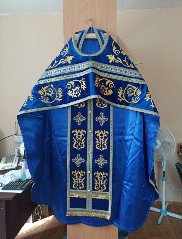 Облачення, риза для священика на замовлення від компанії Церковна крамниця "Покрова" - церковне начиння - фото 1