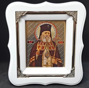 Ікона Св. Луки Кримського в білому фігурному кіоті, розмір кіота 19 х 17см