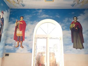 Ікони Святих на стінах храму в Волинській області от компании Церковна крамниця "Покрова" - церковне начиння