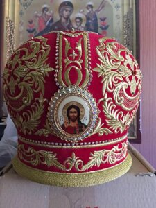 Головний убір батюшки православної церкви - митра