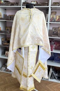 Замовляйте за каталогом облачення, ризи священика з парчі