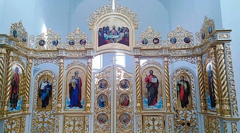 Різьбленій іконостас Із позолотою встановлен в Одесі - знижка