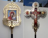 Хрести і ікони з металу