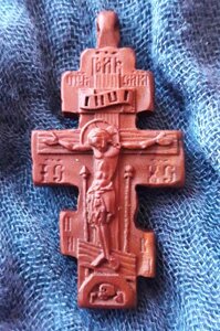Християнський хрест Натільний з різьбленої груші # 120