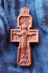 Християнський хрест Натільний з різьбленої груші # 139