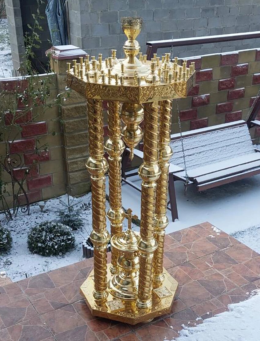 Підсвічник на 68 свічки з чотирма колонами и лампадою від компанії Церковна крамниця "Покрова" - церковне начиння - фото 1