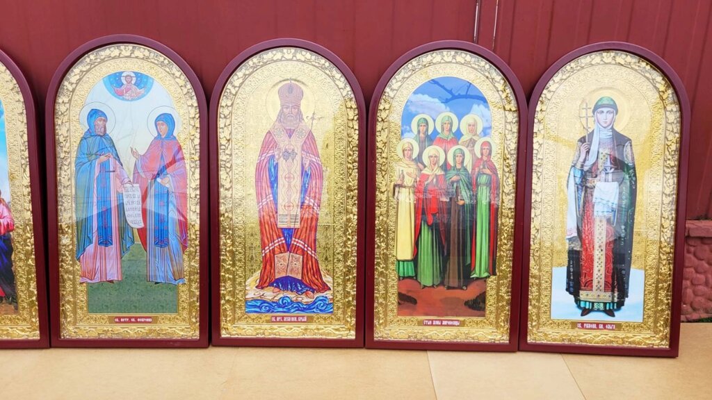 Ростові аркові ікони по каталогу 120х60см від компанії Церковна крамниця "Покрова" - церковне начиння - фото 1
