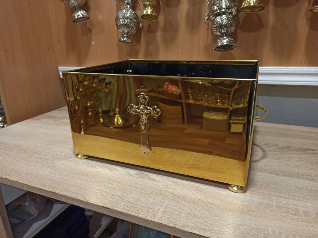 Ящик для огарків  40х30 см з хрестом від компанії Церковна крамниця "Покрова" - церковне начиння - фото 1