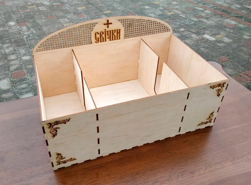 Ящик для свічок із фанери з гравіровкою (50*30*18см) від компанії Церковна крамниця "Покрова" - церковне начиння - фото 1