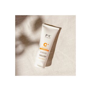 Очисний гель 3 в 1 PFC Cosmetics RADIANCE C+ FACIAL CLEANSING GEL 75 мл