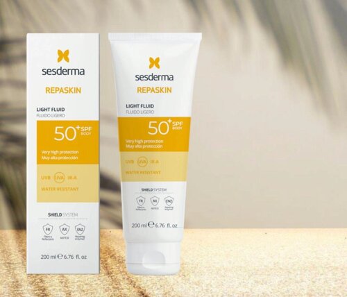 Сесдерма Сонцезахисний флюїд для тіла SesDerma Repaskin Light Fluid Body Sunscreen SPF 50, 200 мл