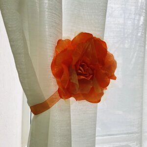 Магніт для штор з тканини оранжевого кольору